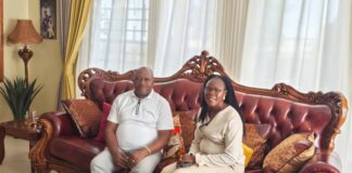Ouganda / Kampala : Au nom du Gouverneur Bakomito, M. Felly Ututu a échangé avec la Ministre Evelyn Anite pour l’asphaltage du Pont Kibali à Dusu