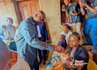 Haut-Uele : Le Gouverneur Jean Bakomito Gambu lance la 2ème Phase des Journées Nationales de Vaccination contre la Poliomyélite