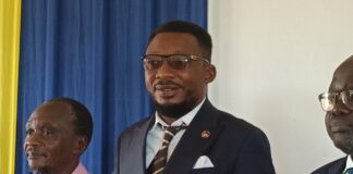 UNIKIS : Défense de DEA en Santé Publique à Kisangani, Le Dr Faby Lingofo brille avec une « Grande Distinction »